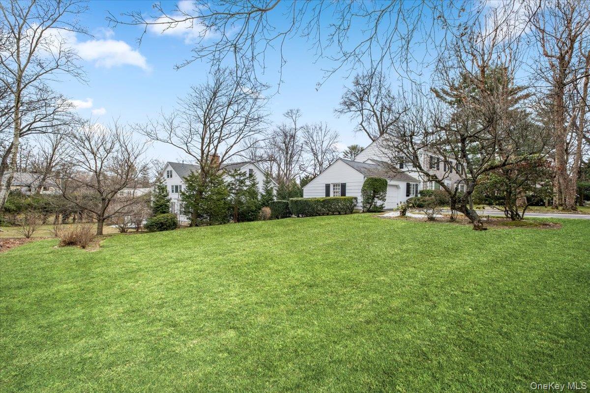 1 Normandy Lane, Scarsdale, NY 10583
