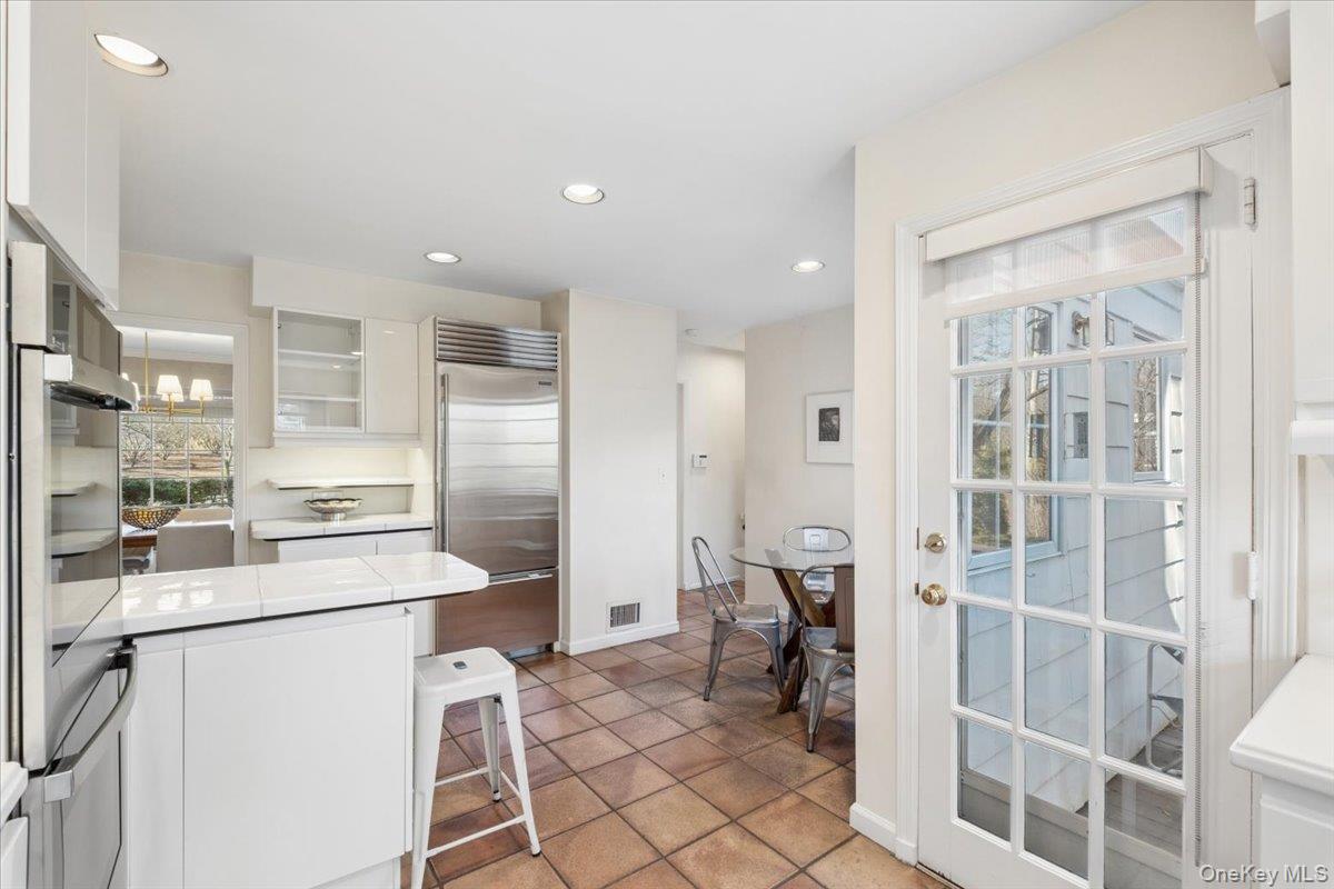 1 Normandy Lane, Scarsdale, NY 10583