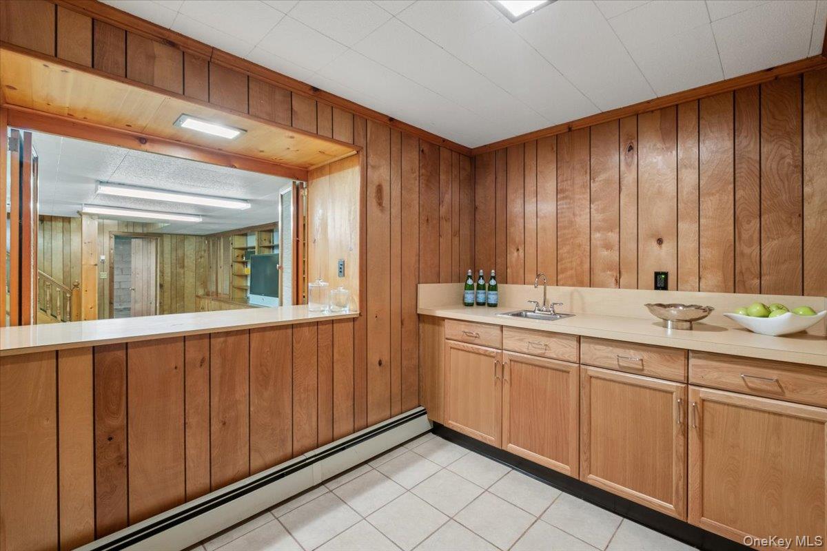 1 Normandy Lane, Scarsdale, NY 10583