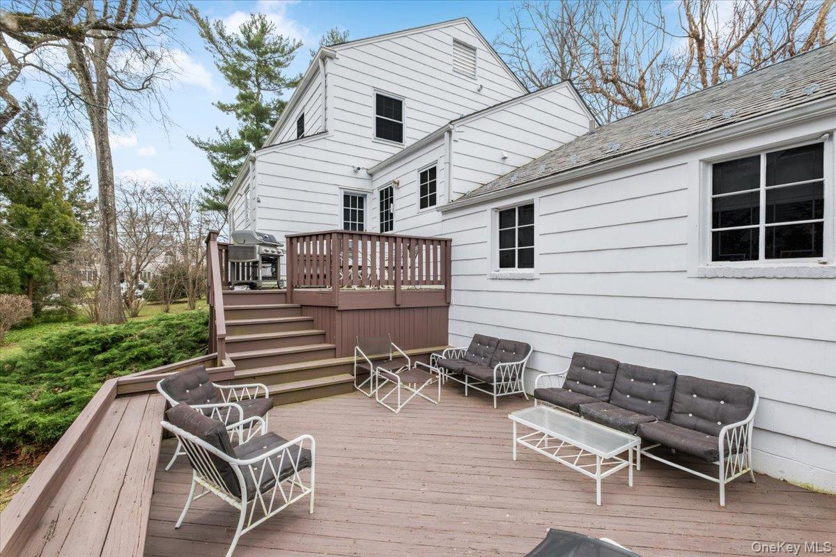 1 Normandy Lane, Scarsdale, NY 10583