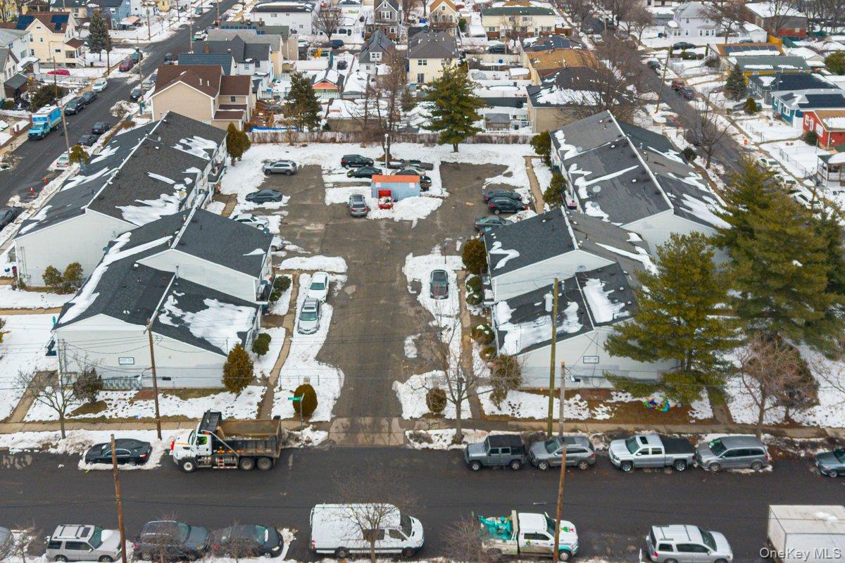 15 Davidson Court, Staten Island, NY 10303