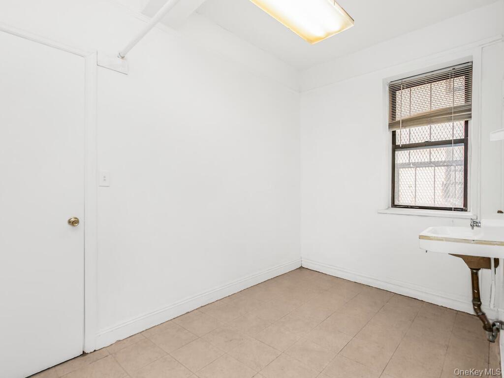 860 Grand Concourse # 1i, Bronx, NY 10451