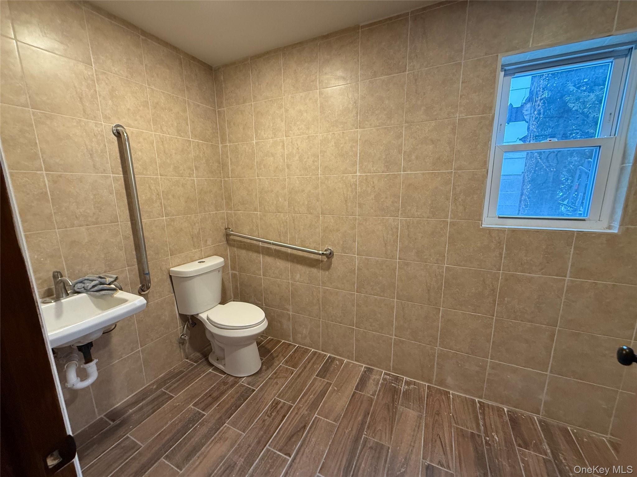 6 Wallkill Avenue, Wallkill, NY 12589