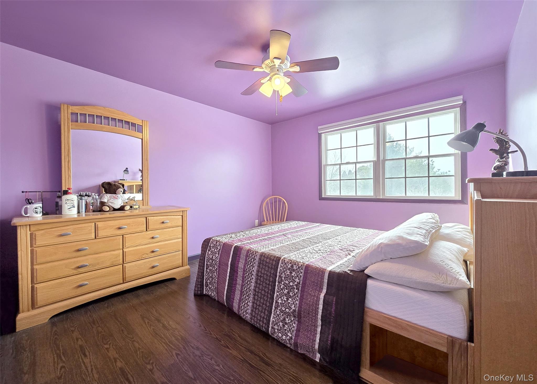 23 Apple Lane, Medford, NY 11763