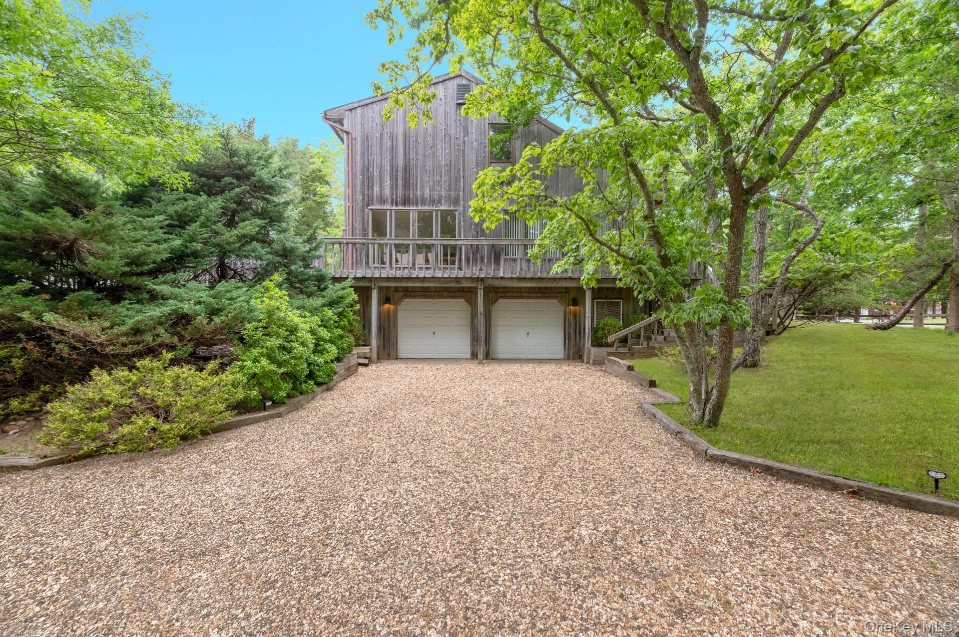 104 Waterhole Road, East Hampton, NY 11937