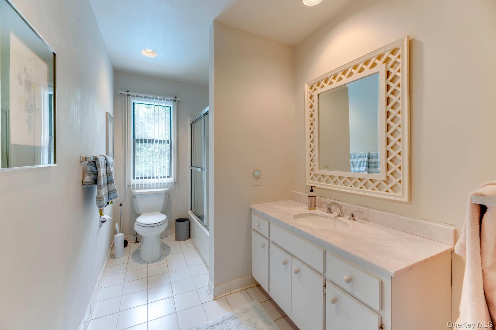 104 Waterhole Road, East Hampton, NY 11937