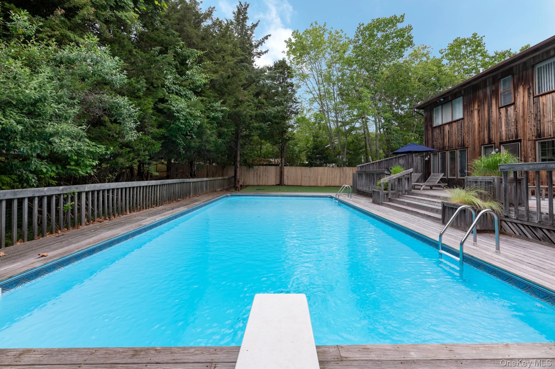 104 Waterhole Road, East Hampton, NY 11937