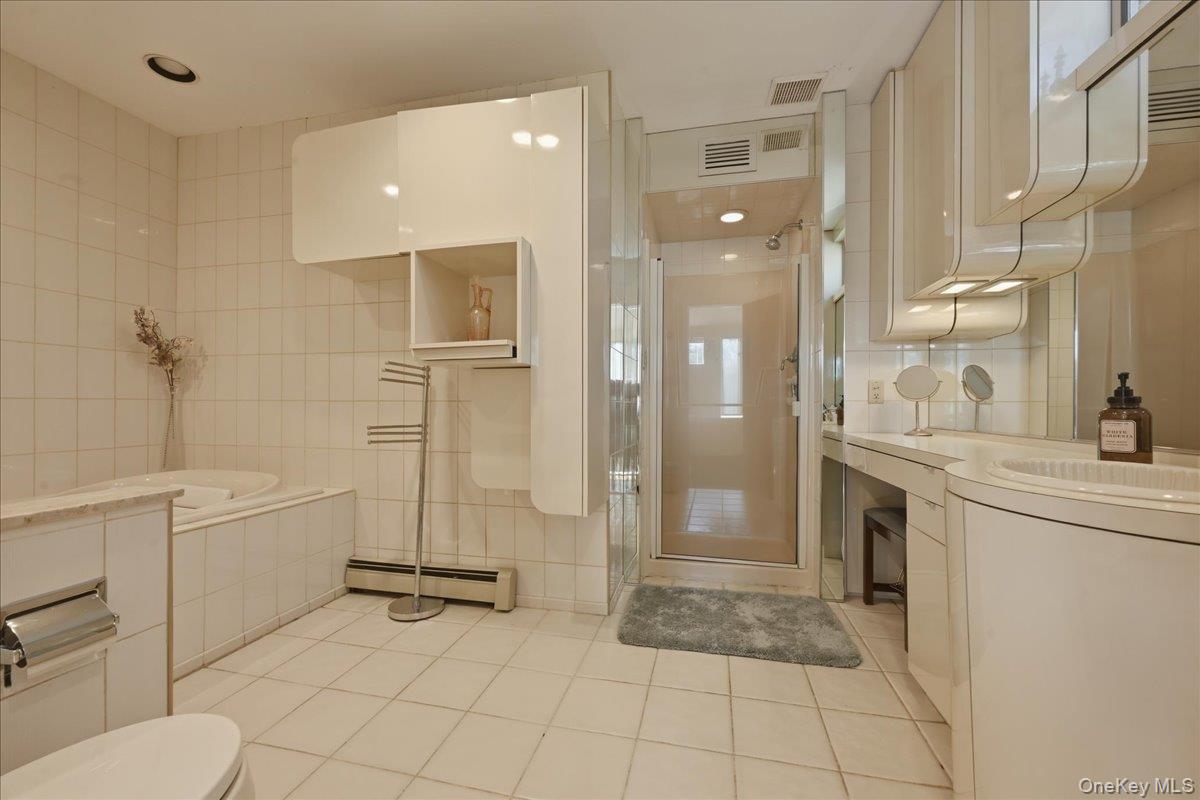 734 Berry Court, West Hempstead, NY 11552