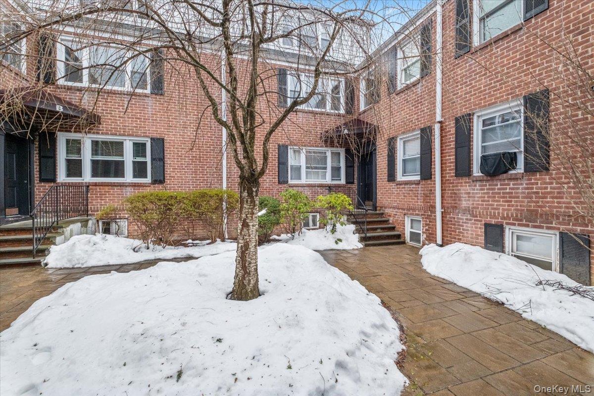 15 Chestnut Street # 6A, Rye, NY 10580