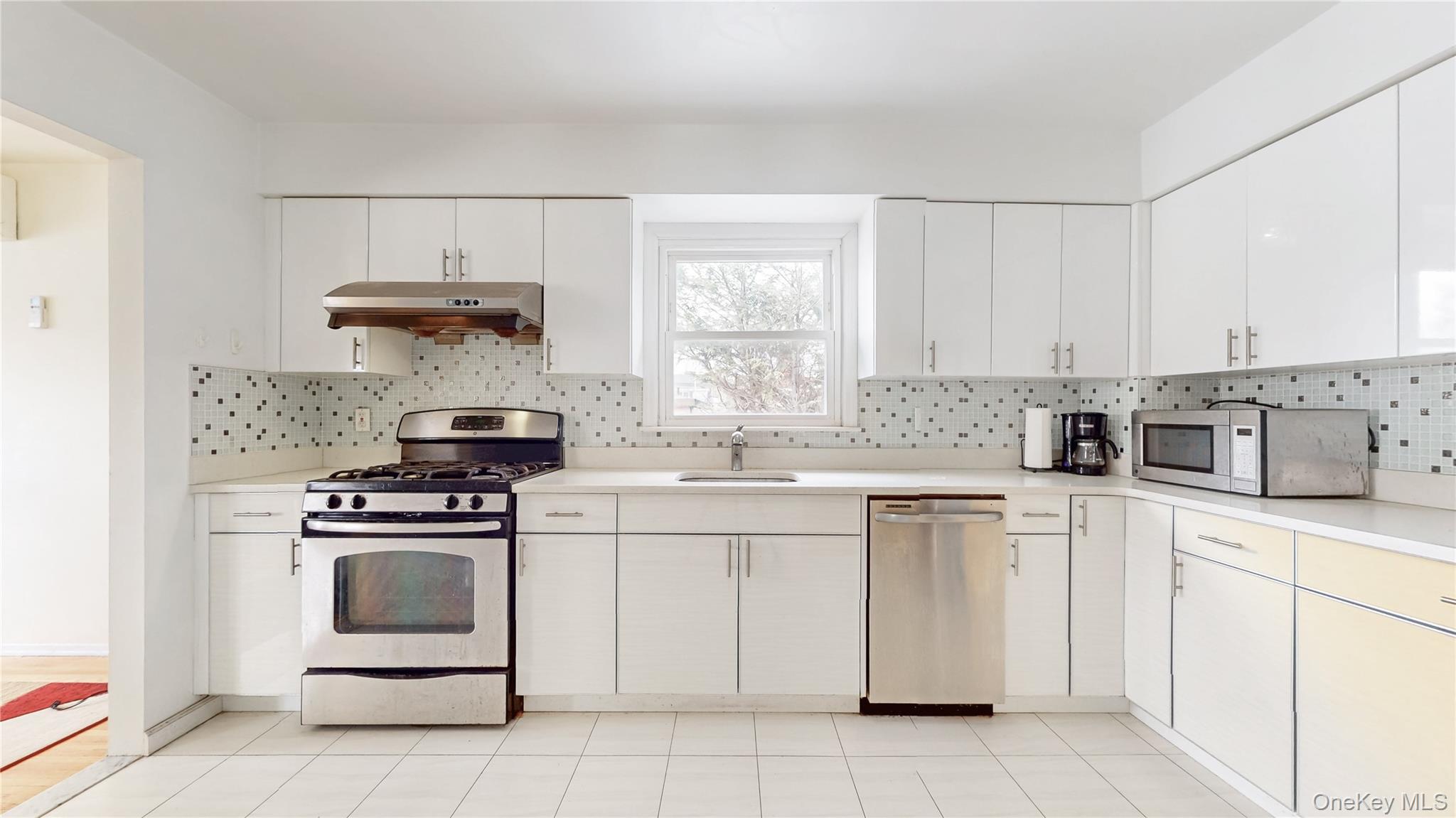 157-11 Cryders Lane, Whitestone, NY 11357