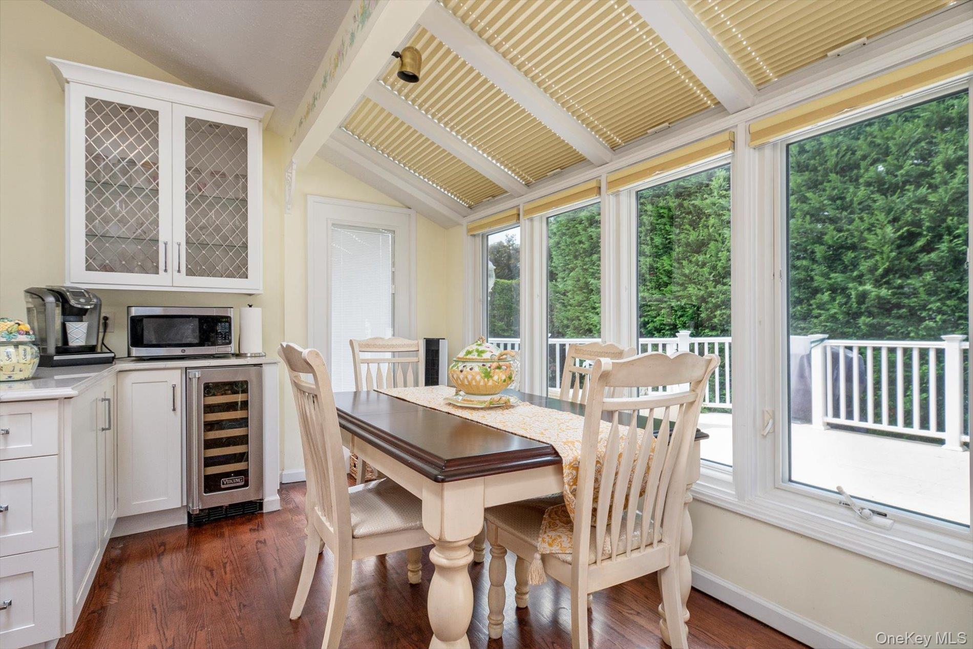 9 Rockaway Place, Massapequa, NY 11758