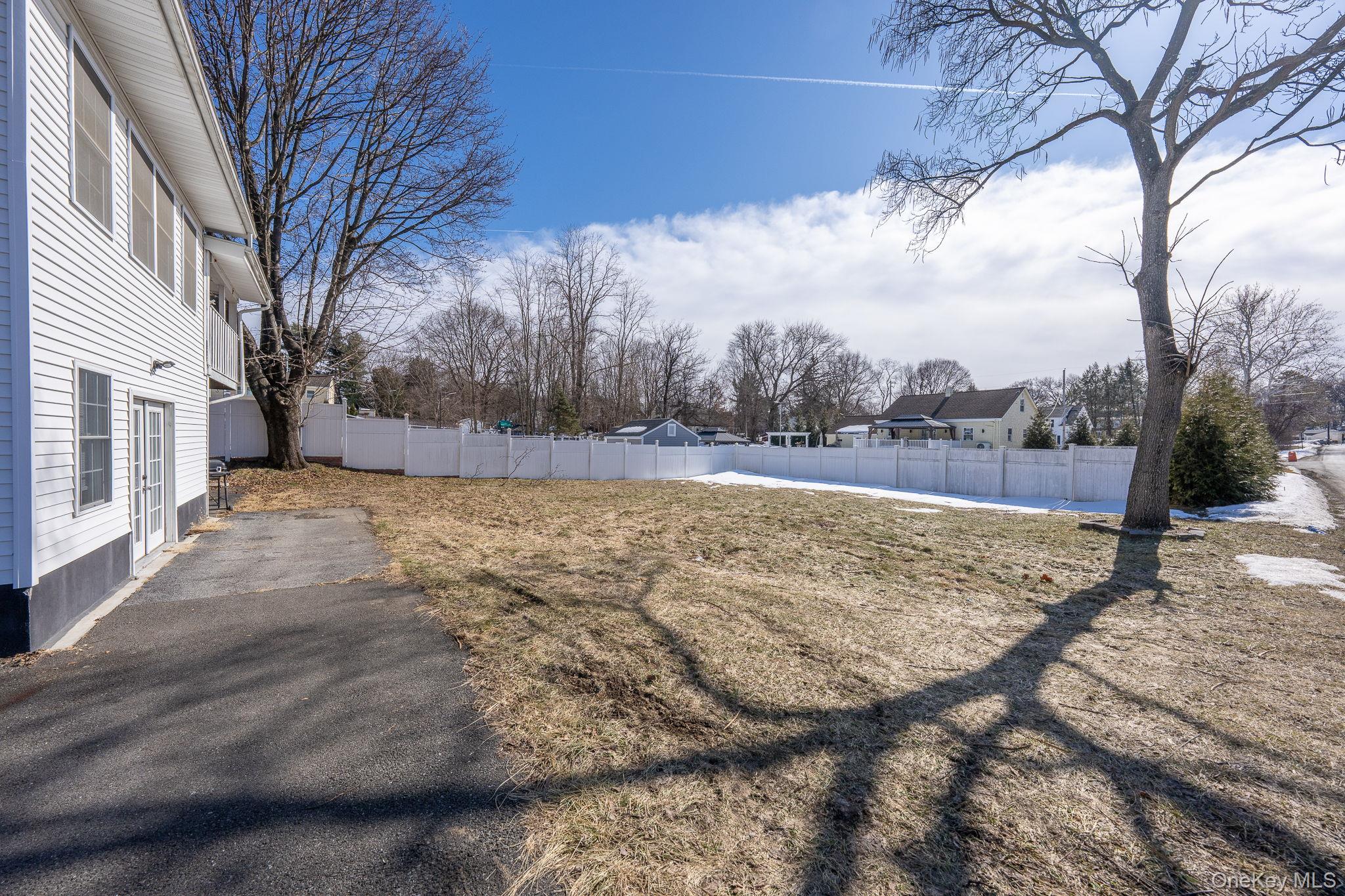 27 Walnut Street, New Windsor, NY 12553