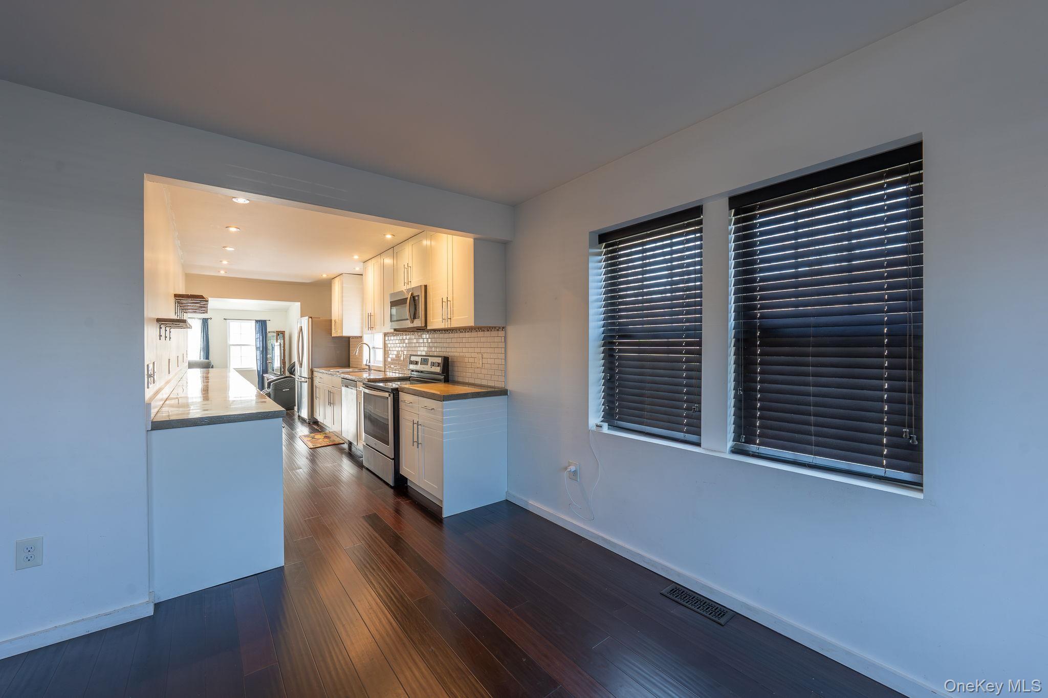 27 Walnut Street, New Windsor, NY 12553