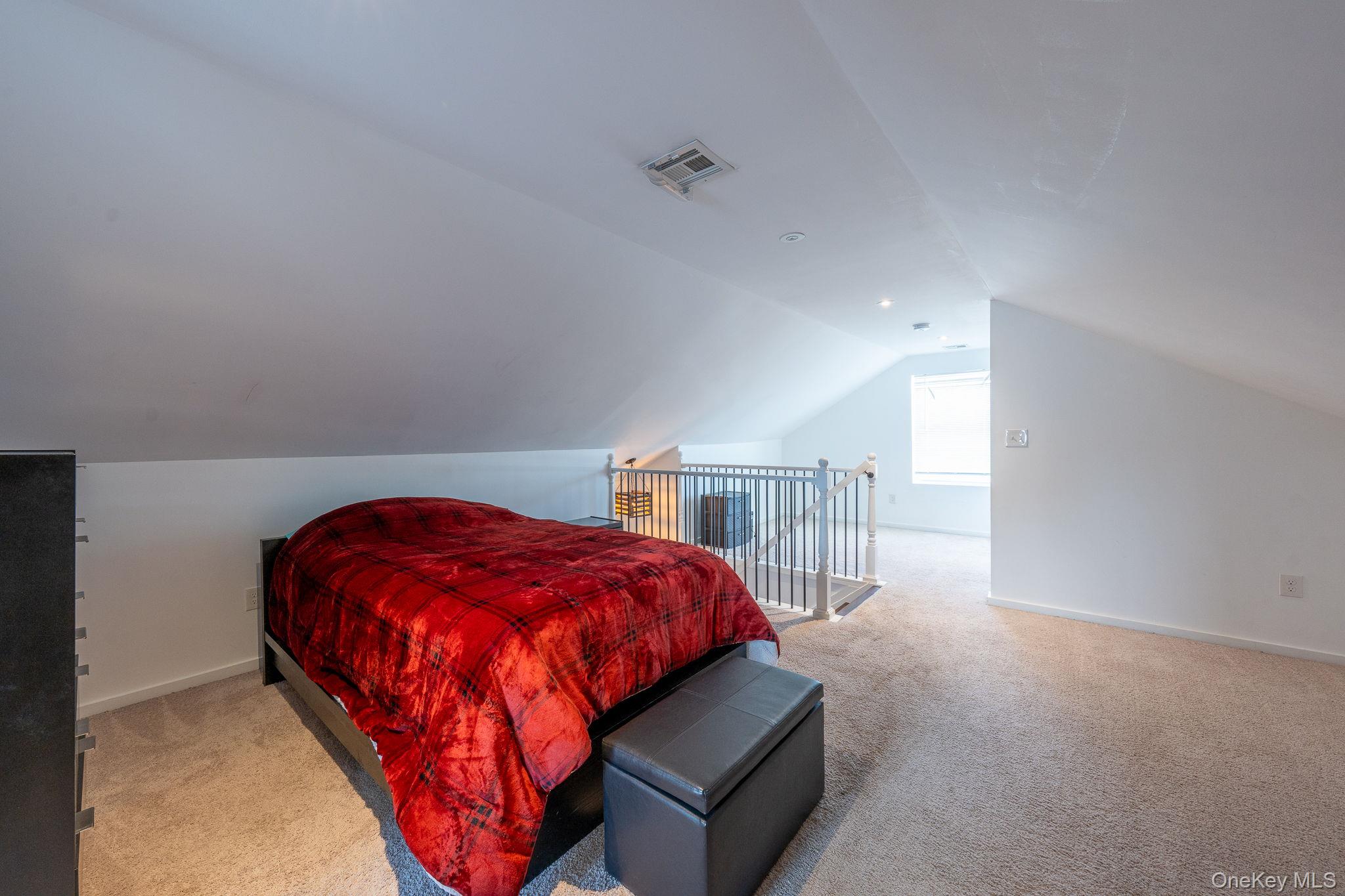 27 Walnut Street, New Windsor, NY 12553