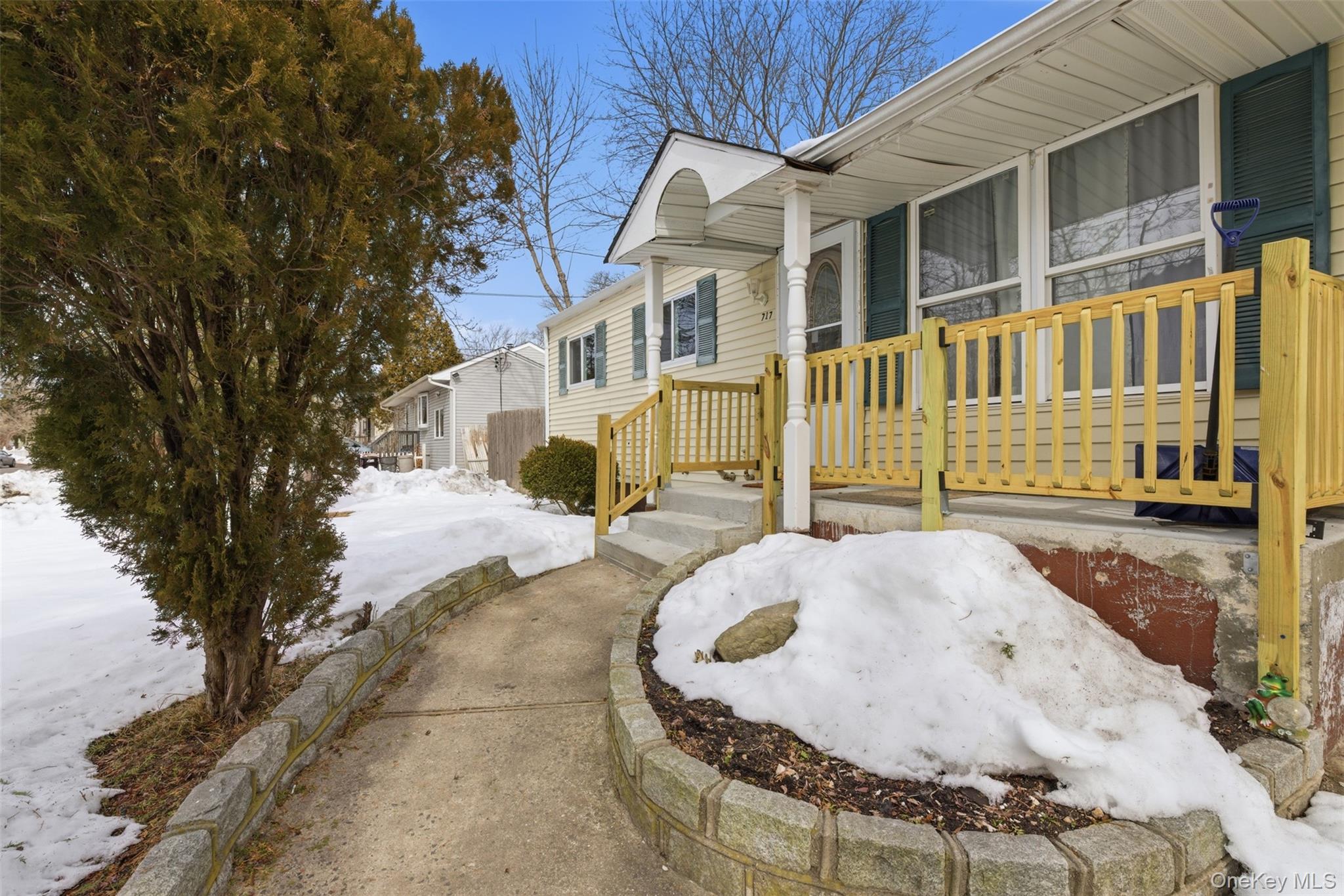 717 Doane Avenue, Bellport, NY 11713