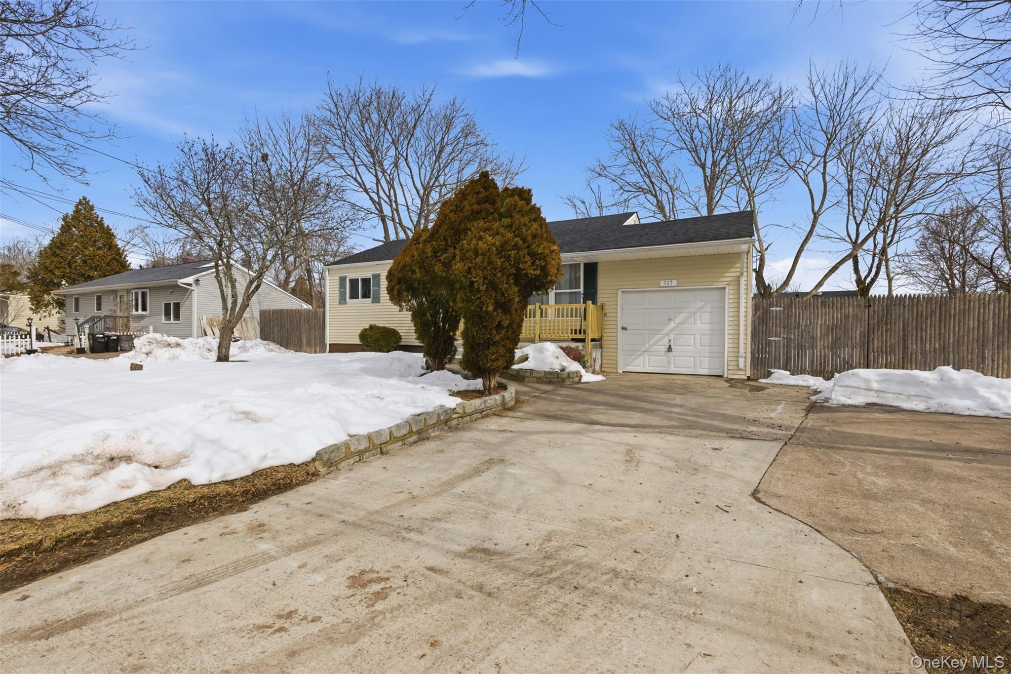 717 Doane Avenue, Bellport, NY 11713