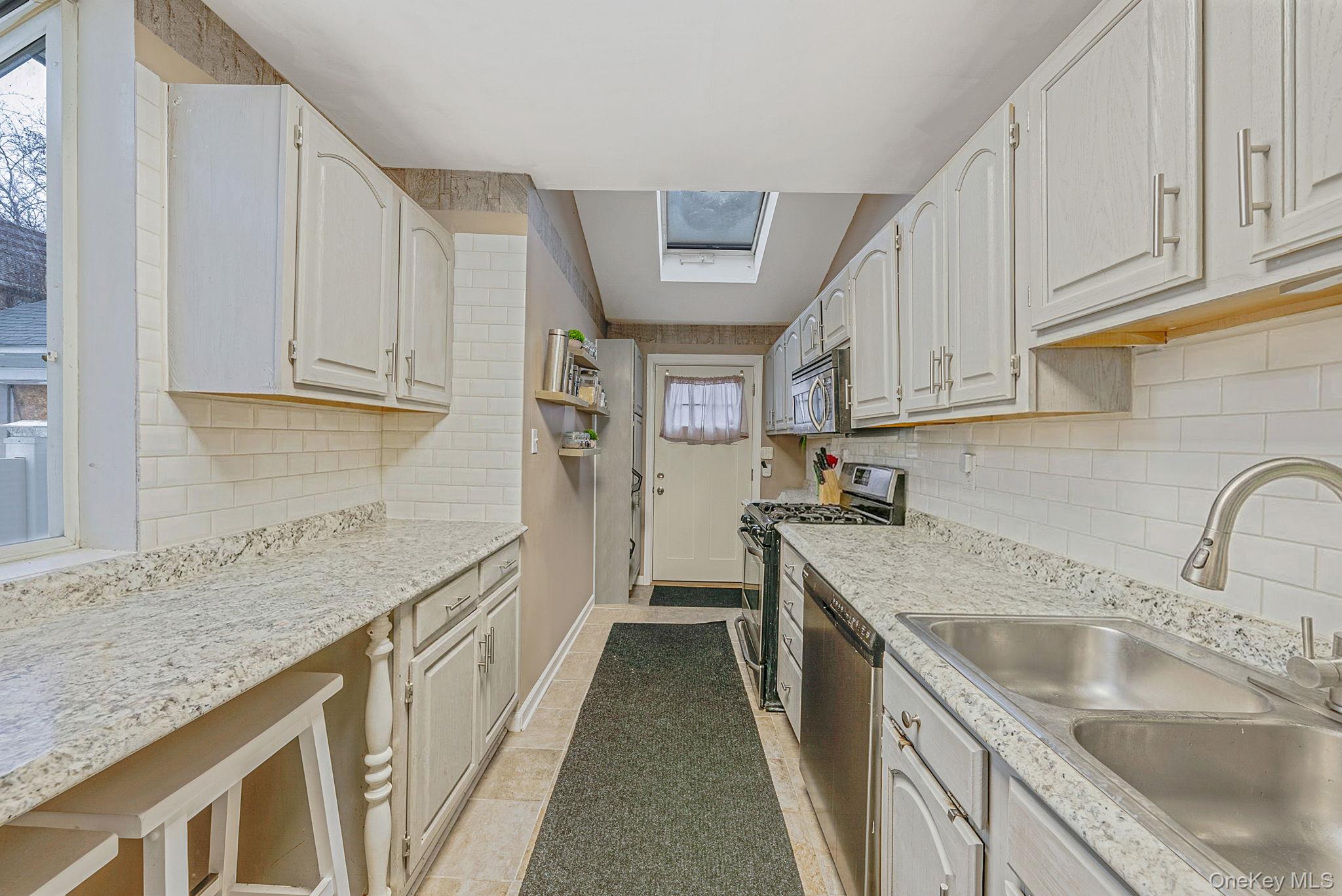 2270 Edna Court, Baldwin, NY 11510