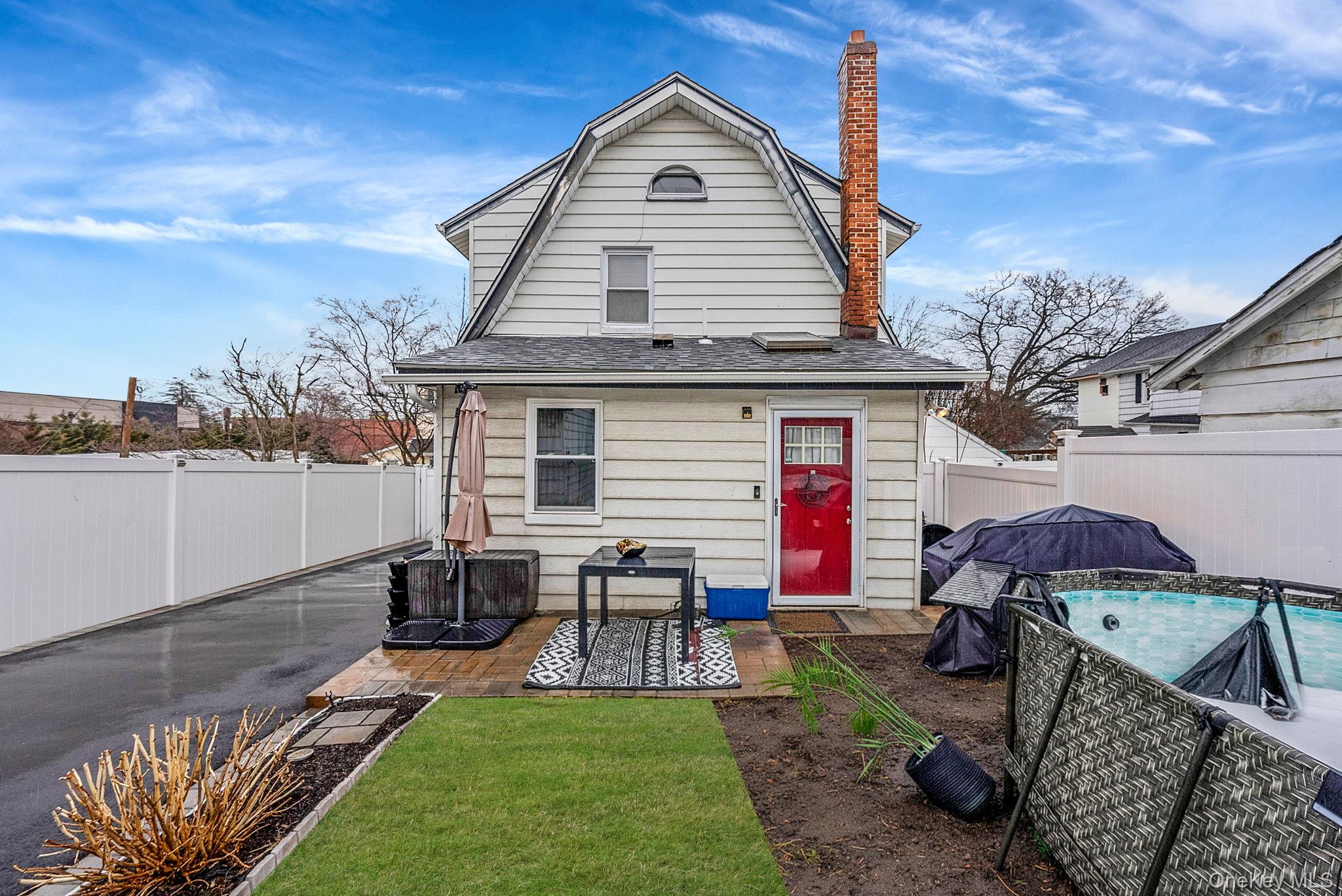 2270 Edna Court, Baldwin, NY 11510