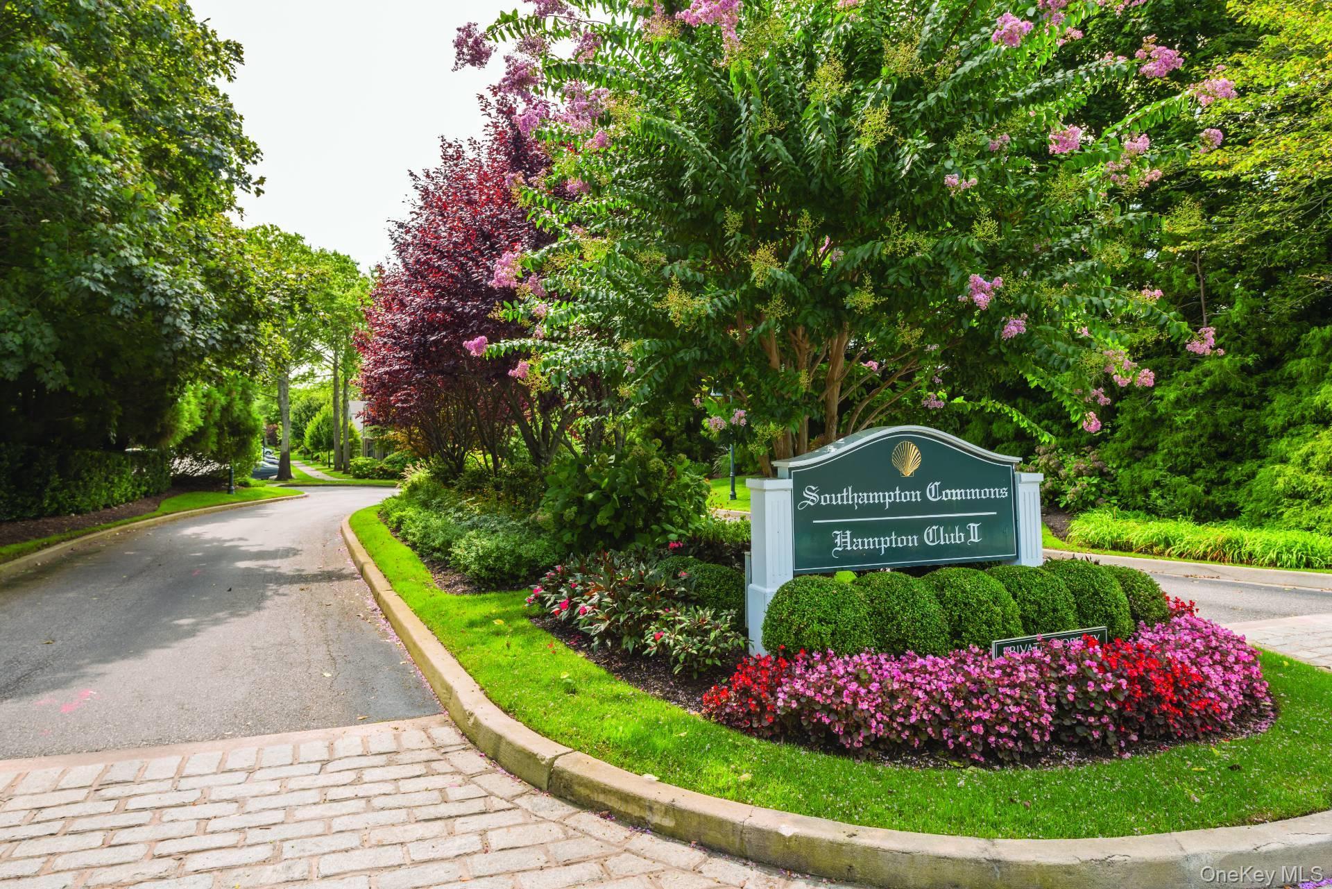 50 Hubbard Lane # 122, Southampton, NY 11968