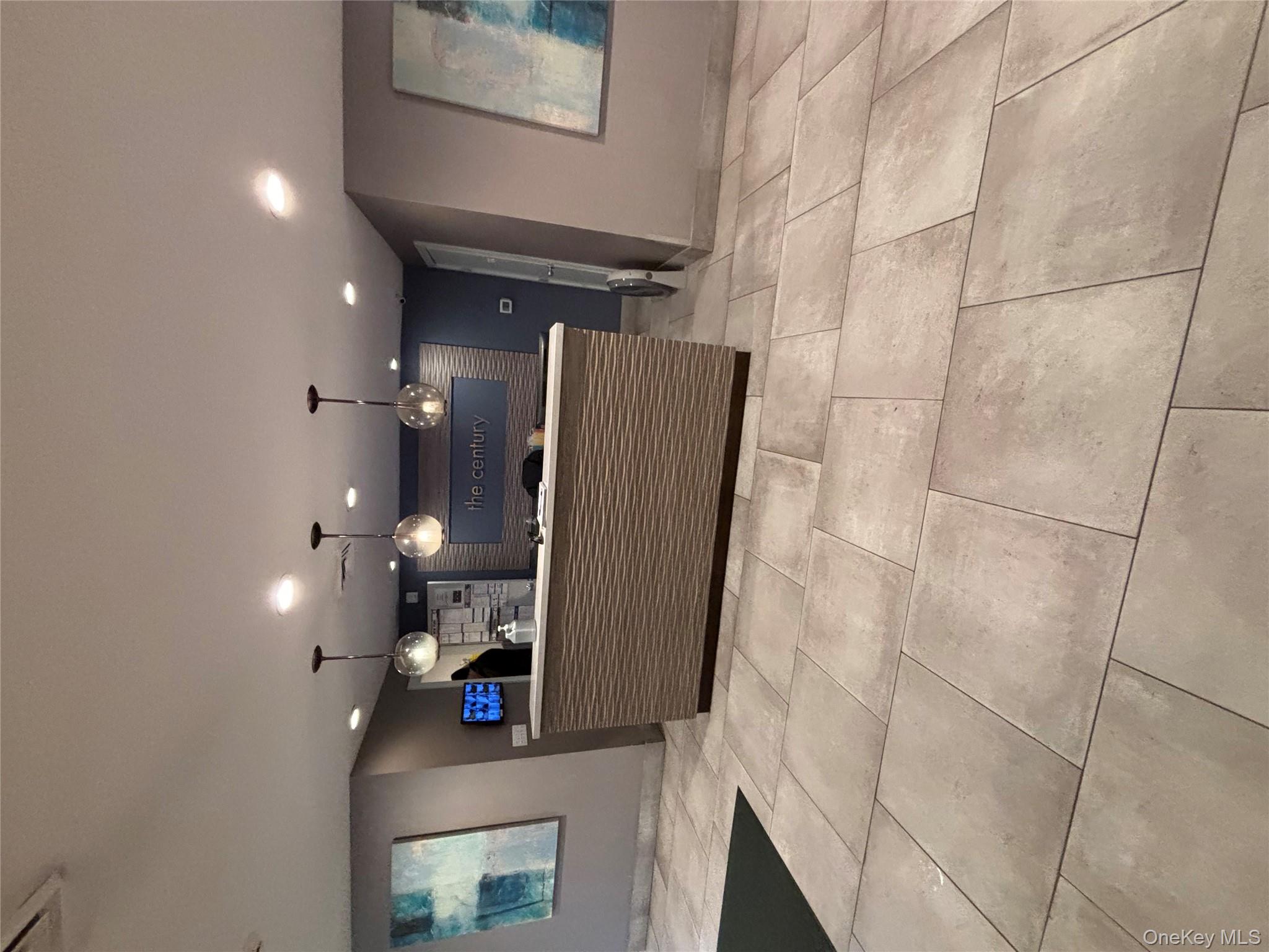 100 Cuttermill Road # 1B, Great Neck, NY 11021