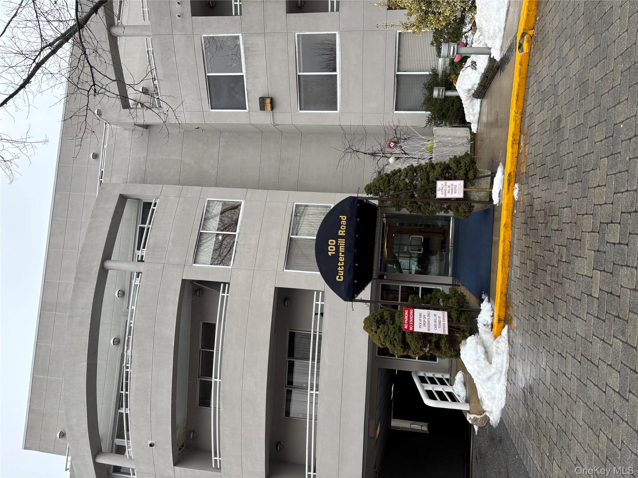 100 Cuttermill Road # 1B, Great Neck, NY 11021