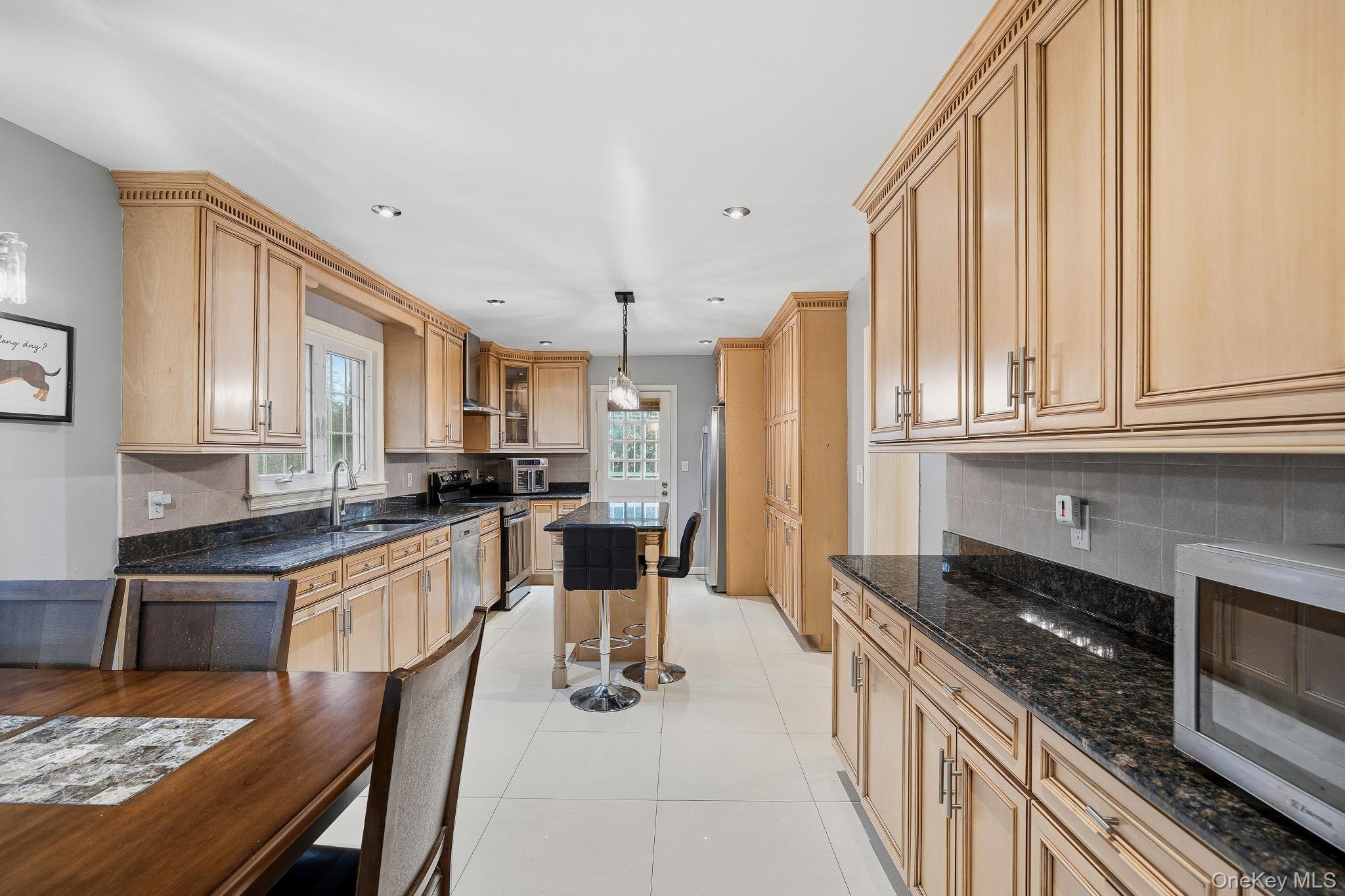 53 Somerset Drive S, Great Neck, NY 11020