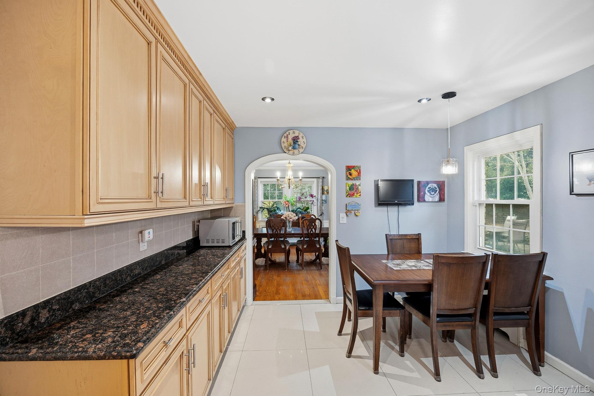 53 Somerset Drive S, Great Neck, NY 11020