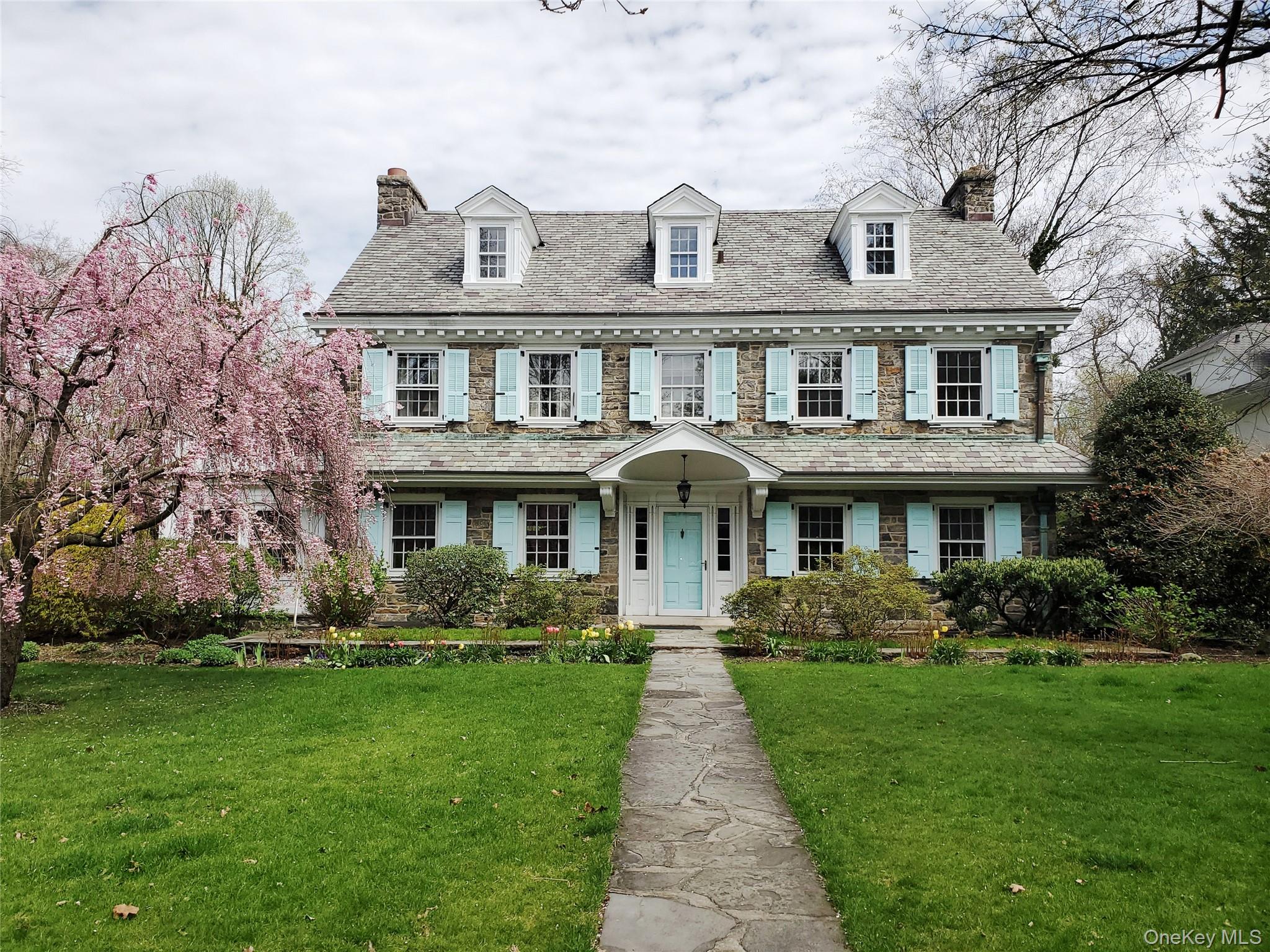 650 Ely Avenue, Pelham, NY 10803