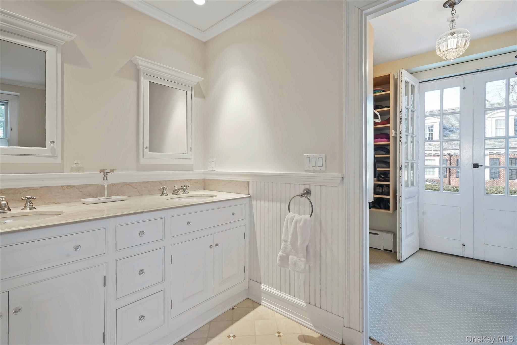 650 Ely Avenue, Pelham, NY 10803