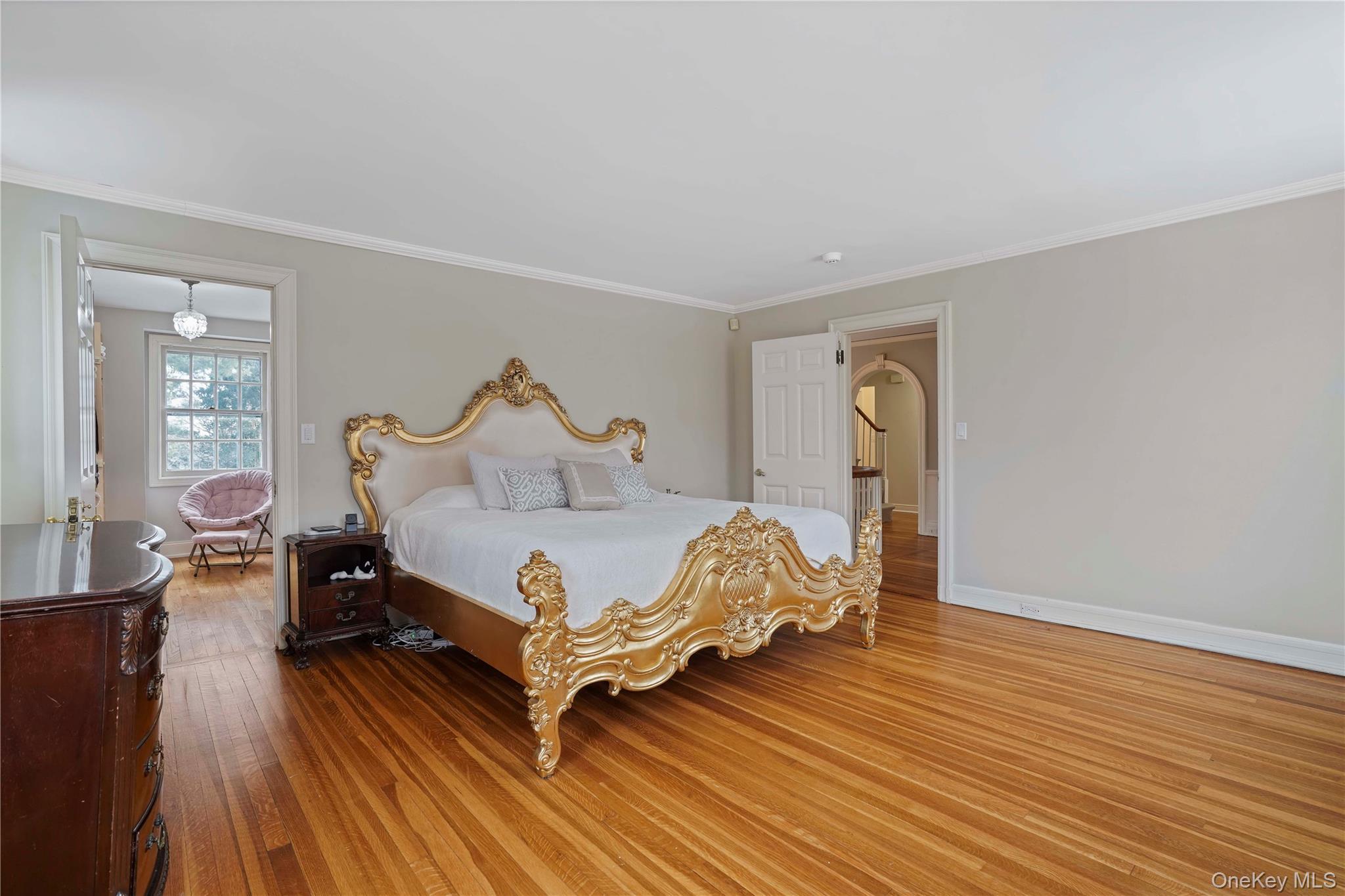 650 Ely Avenue, Pelham, NY 10803