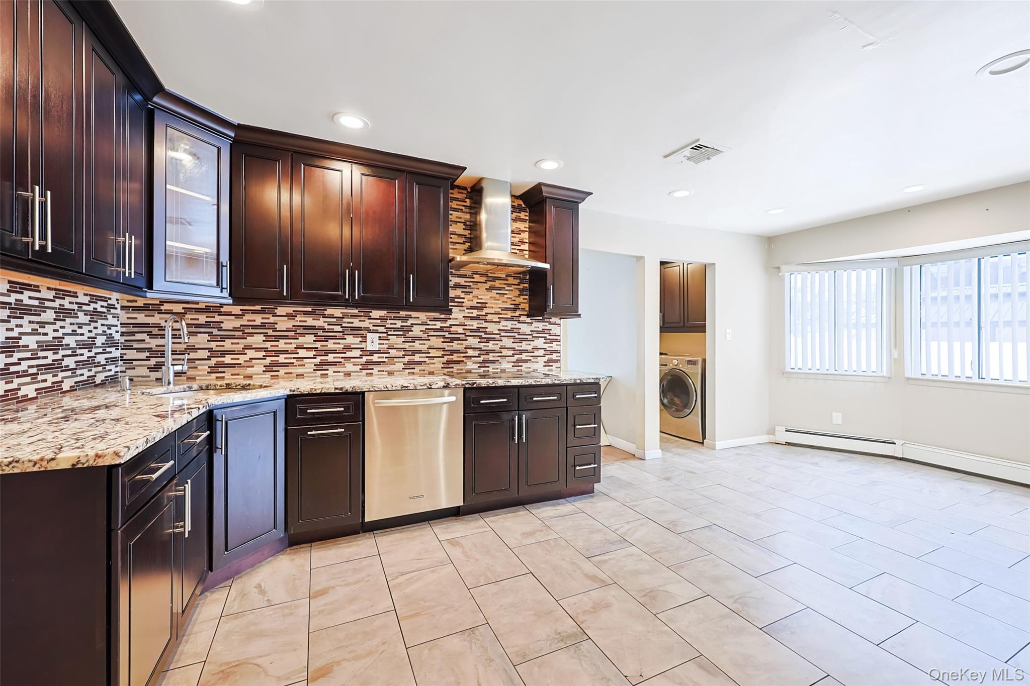 1259 JERUSALEM AVE Avenue, Merrick, NY 11566