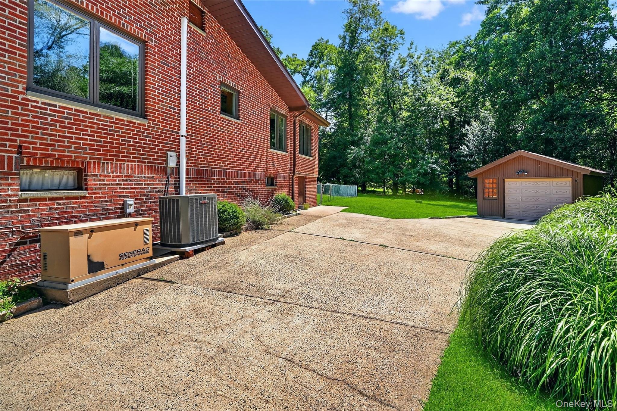 10 Wesley Court, Congers, NY 10920