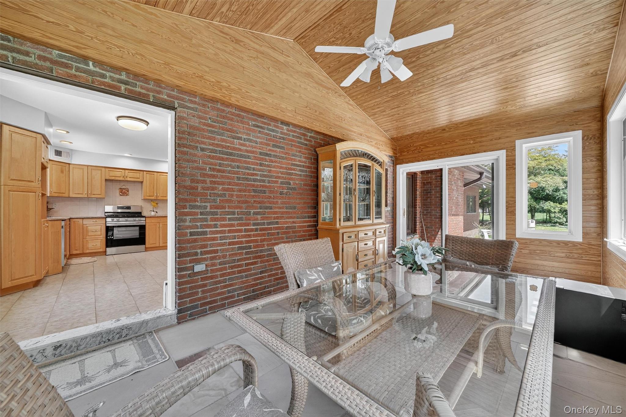 10 Wesley Court, Congers, NY 10920