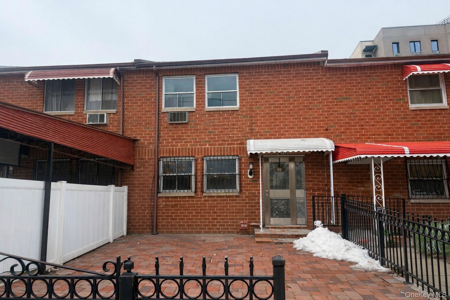 2171 Arthur Avenue, Bronx, NY 10457