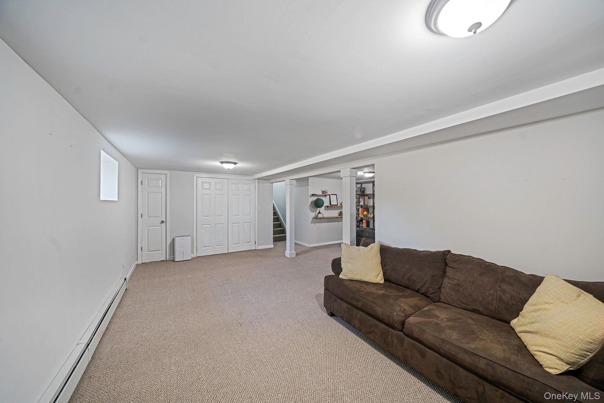 17 Rolling Hills Drive, Ridge, NY 11961