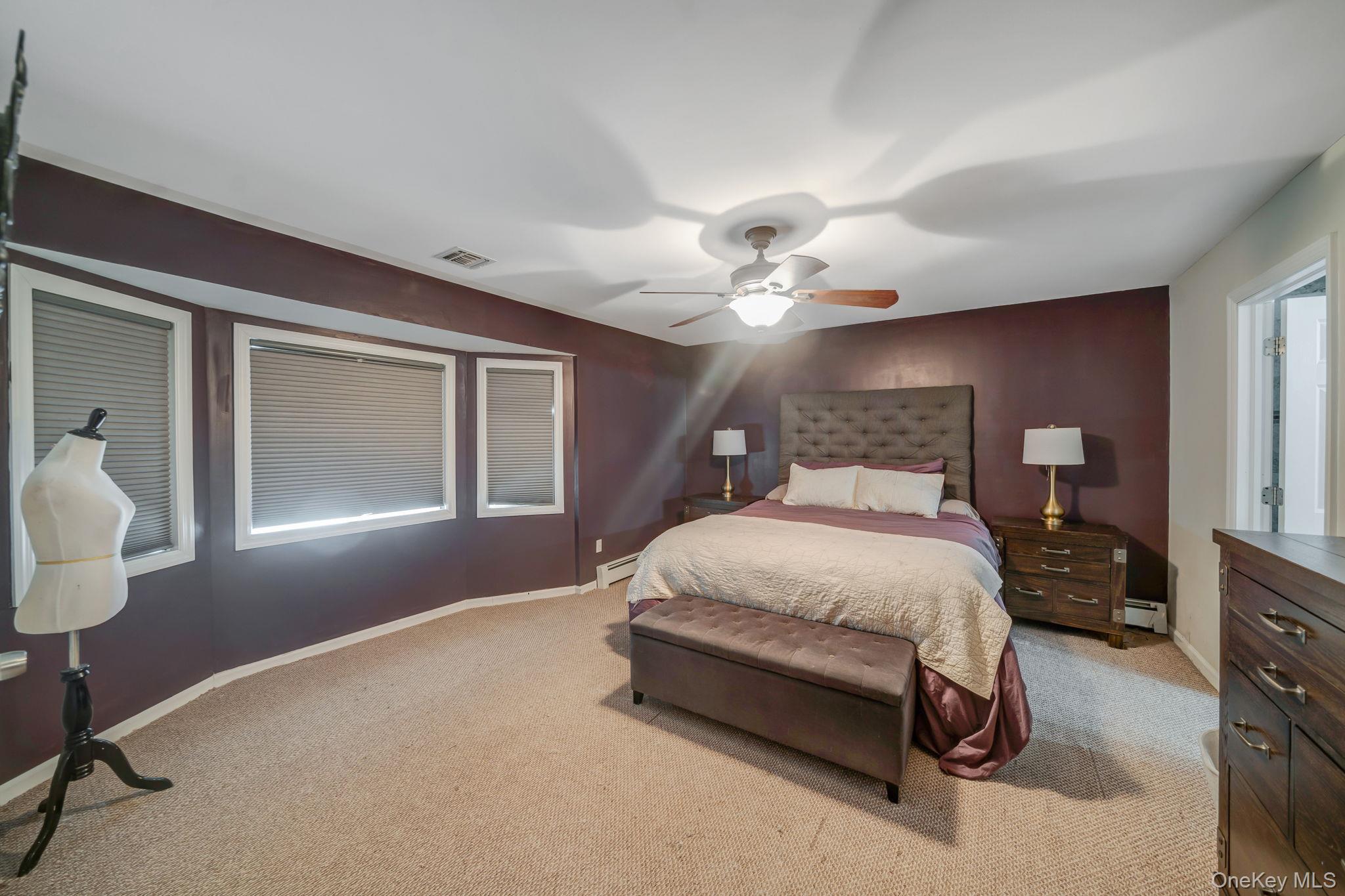 17 Rolling Hills Drive, Ridge, NY 11961