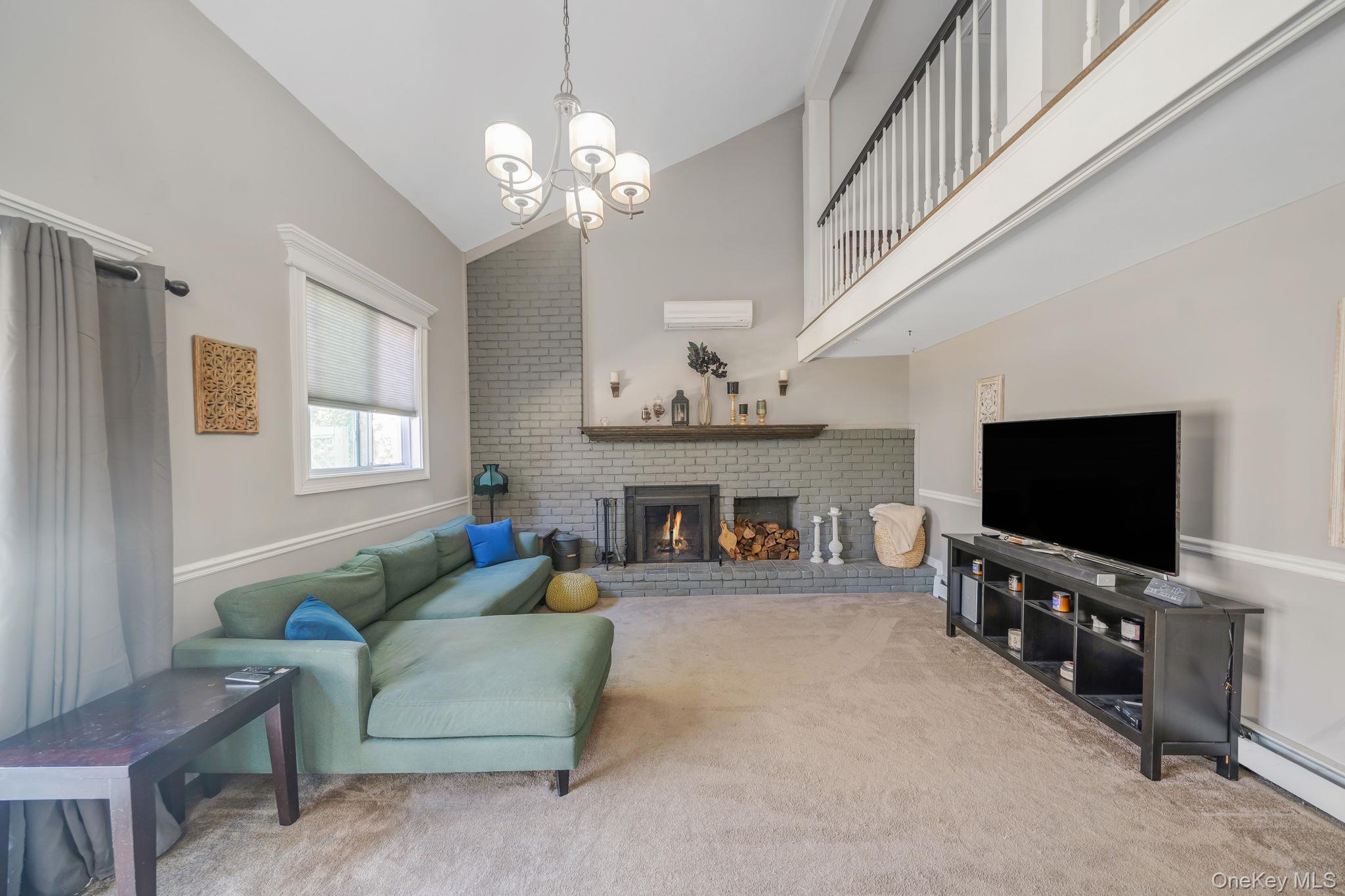 17 Rolling Hills Drive, Ridge, NY 11961