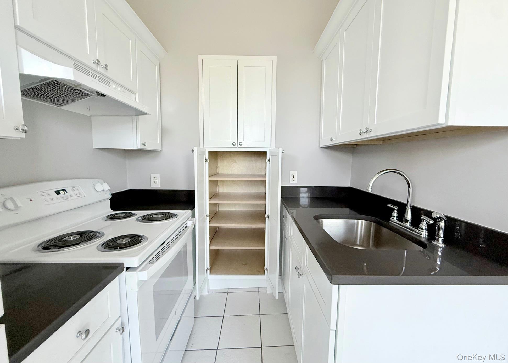 132 W Boston Post Road # 5, Mamaroneck, NY 10543