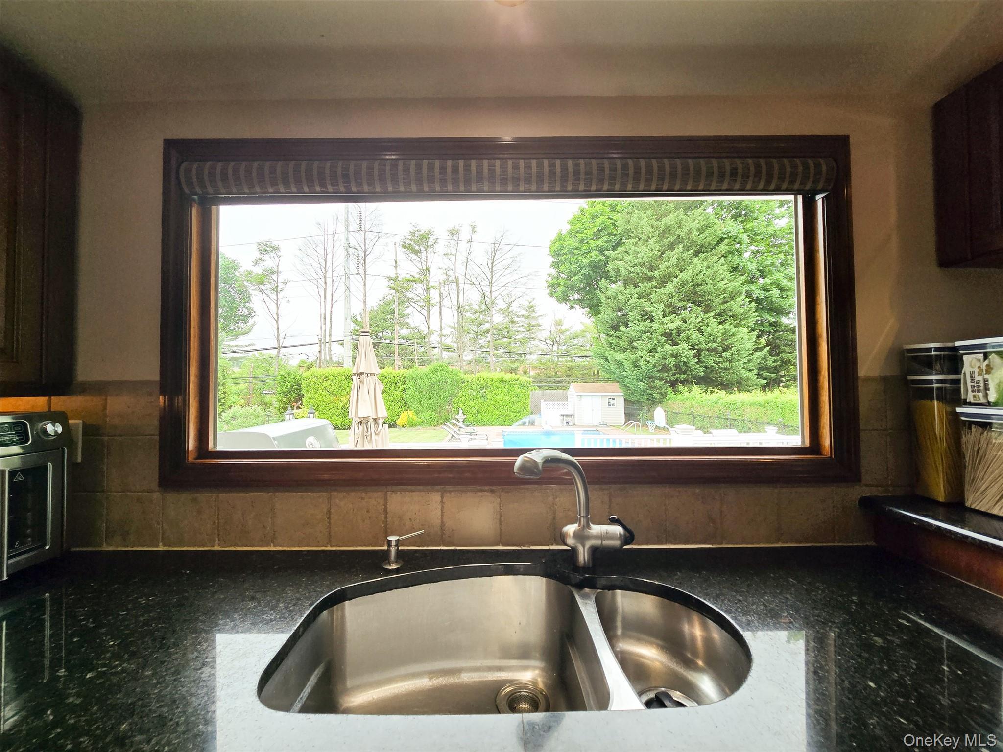 24 Edna Drive, Syosset, NY 11791