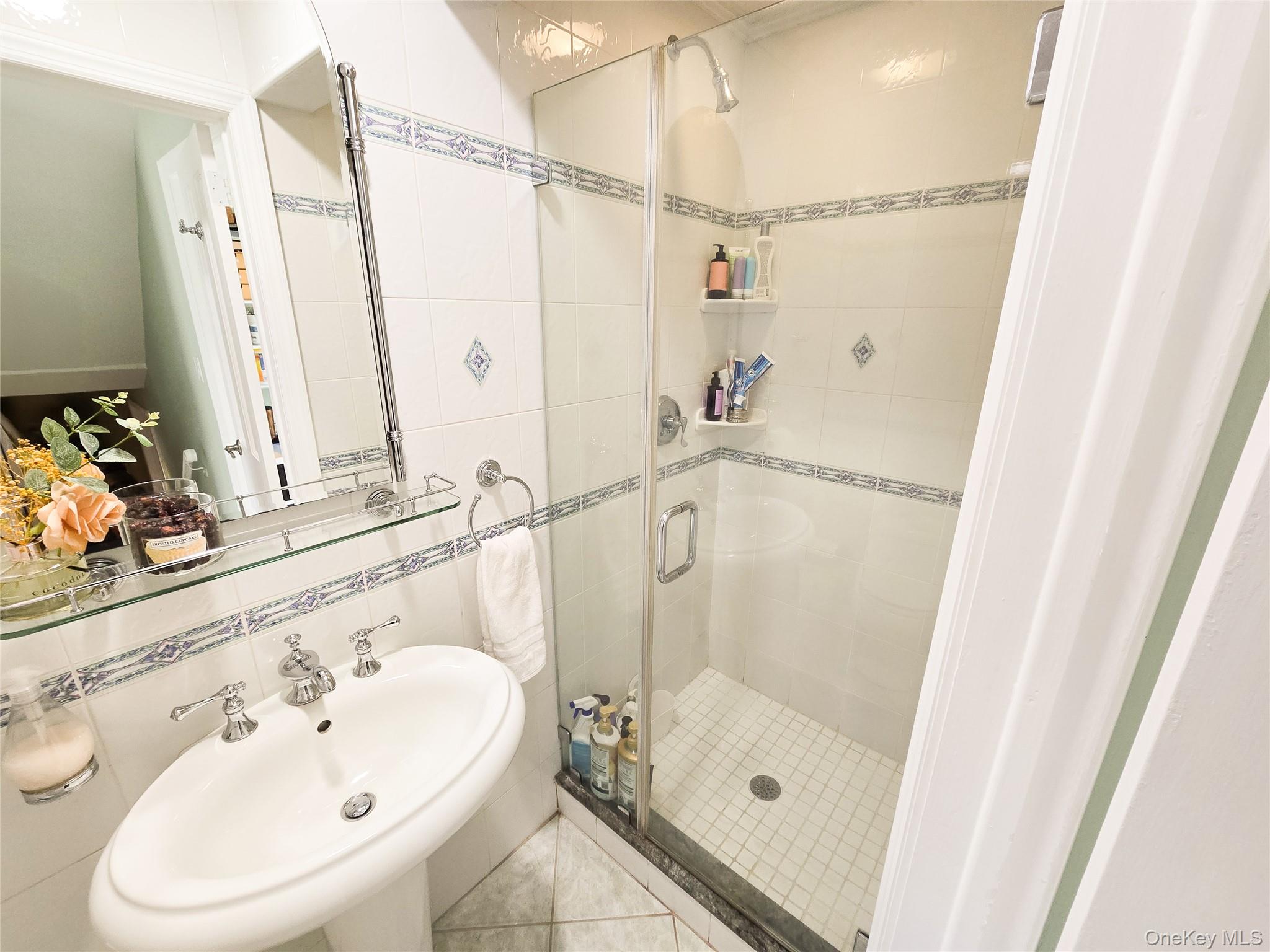 24 Edna Drive, Syosset, NY 11791