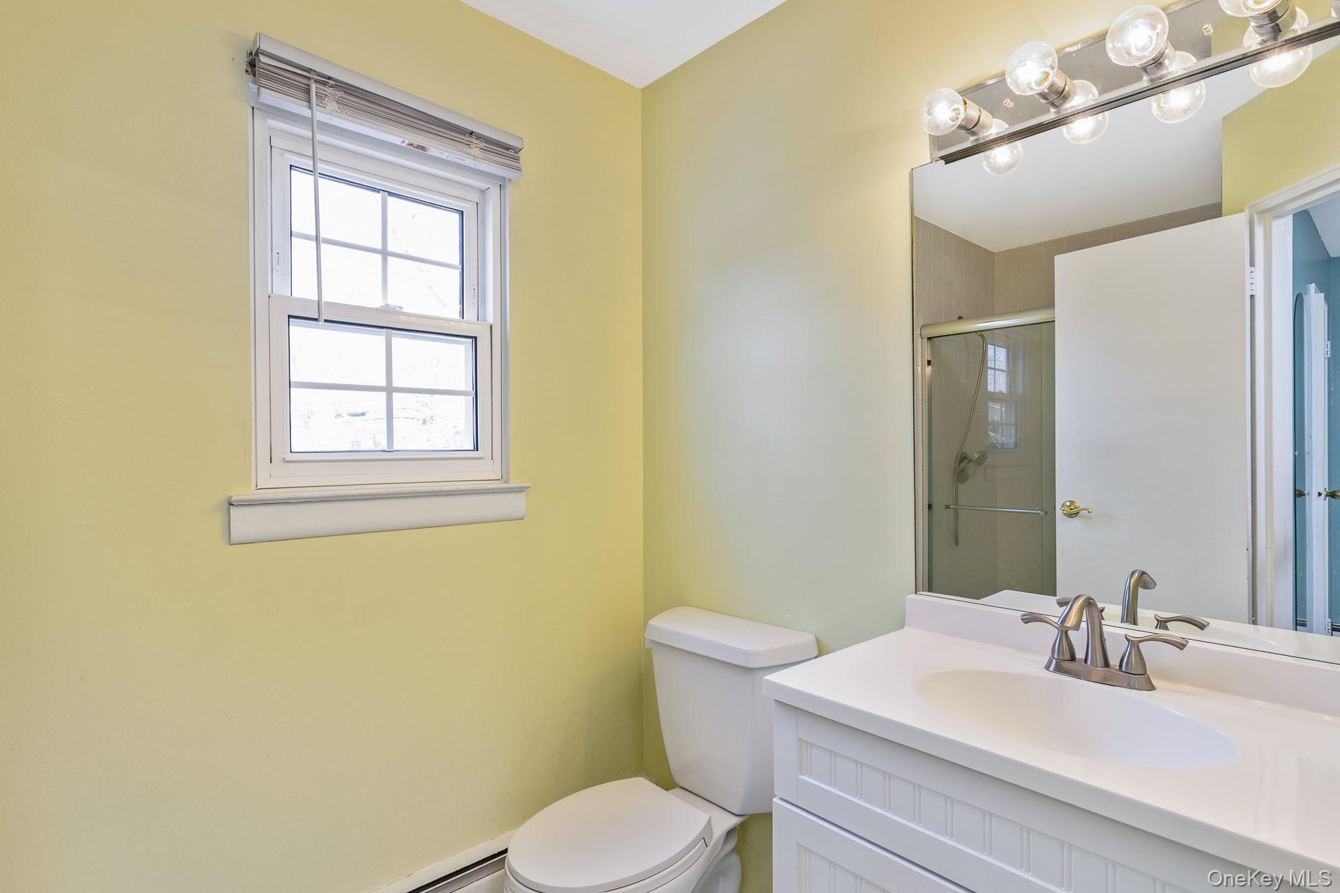 61 Hurtin Boulevard, Smithtown, NY 11787