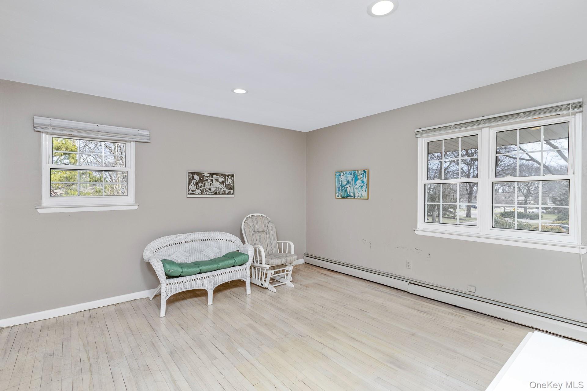 61 Hurtin Boulevard, Smithtown, NY 11787