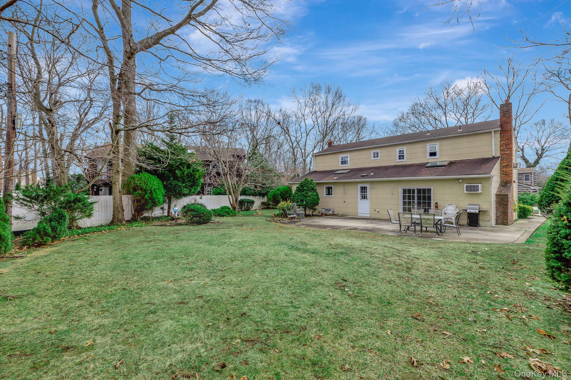 61 Hurtin Boulevard, Smithtown, NY 11787