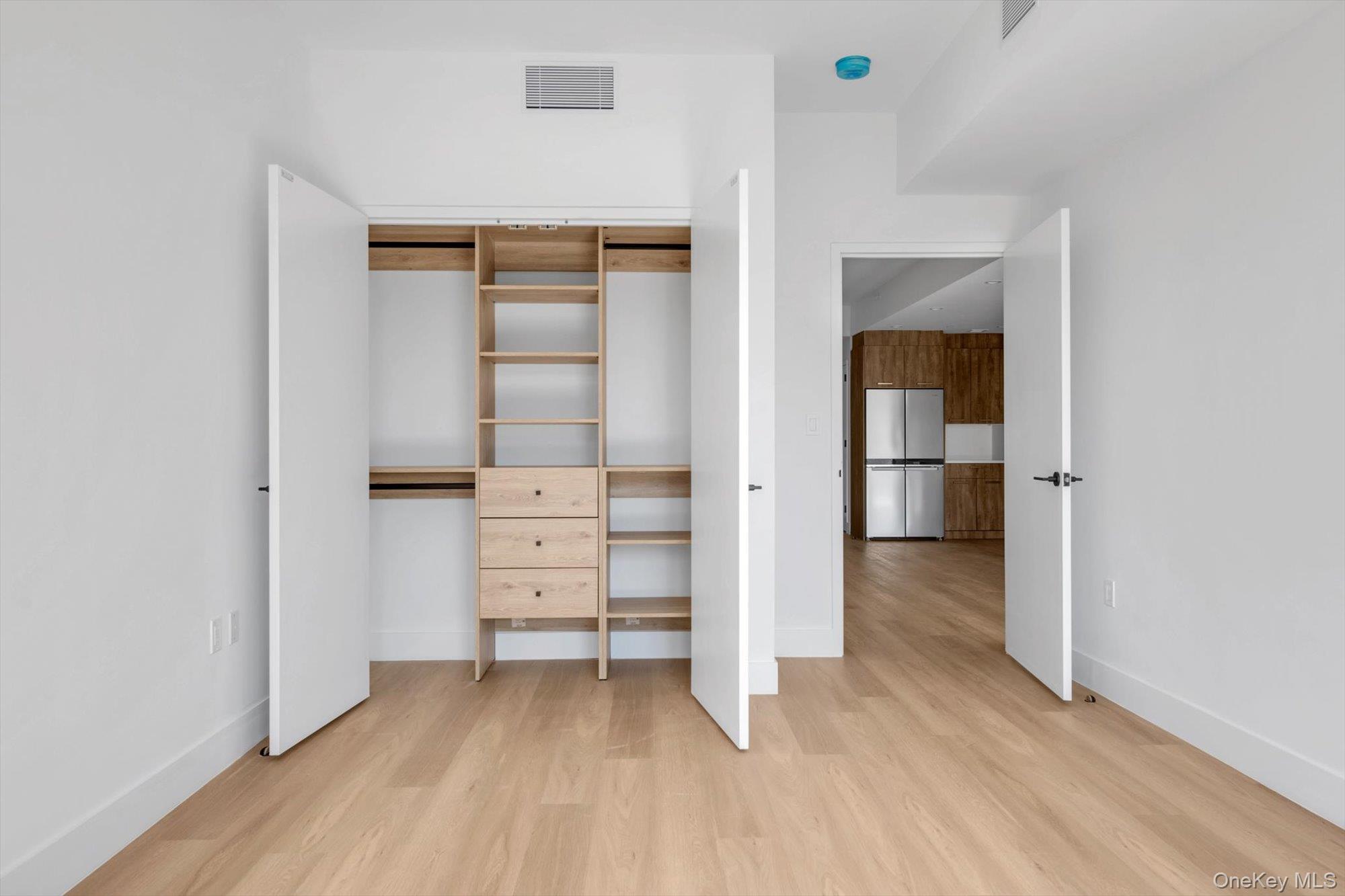 108 Middle Neck Road, Great Neck, NY 11021