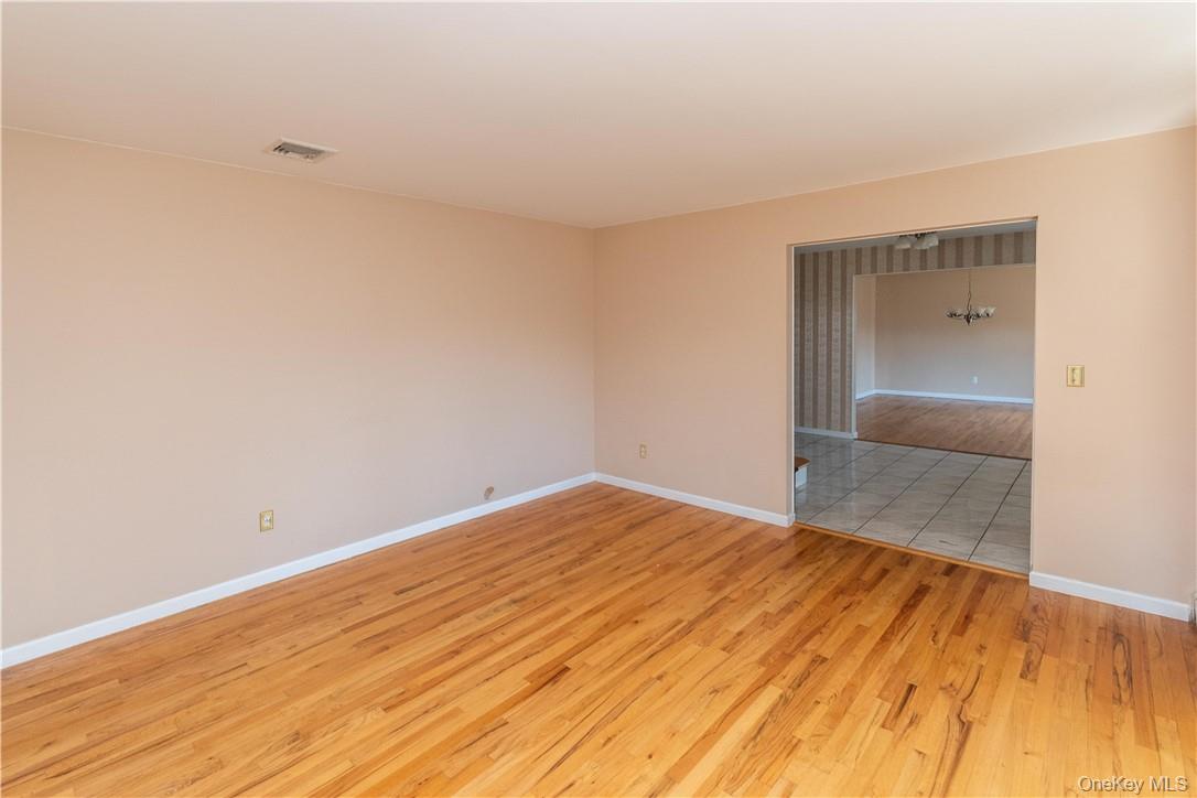 11 Peterson Road, Monroe, NY 10950