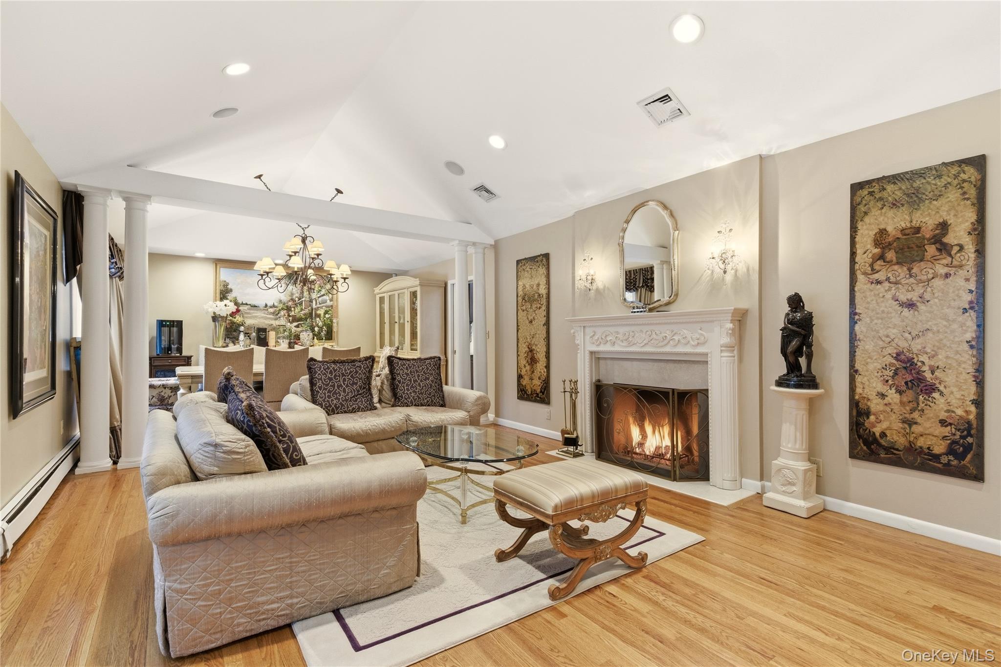 1017 Friendly Road, Upper Brookville, NY 11771