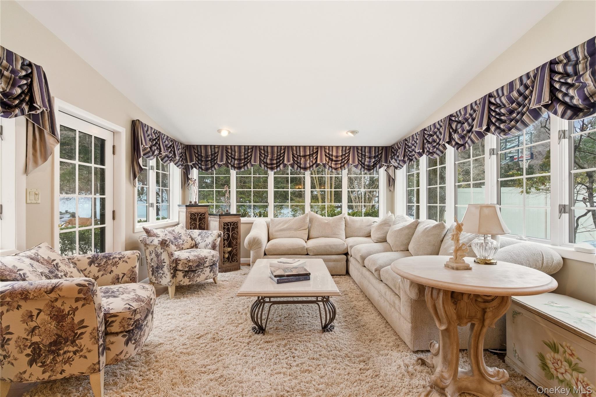 1017 Friendly Road, Upper Brookville, NY 11771