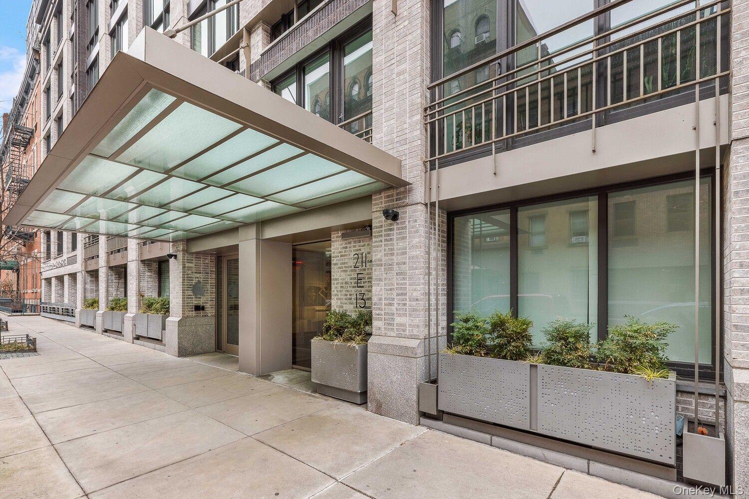 211 E 13TH Street # 1C, New York (Manhattan), NY 10003