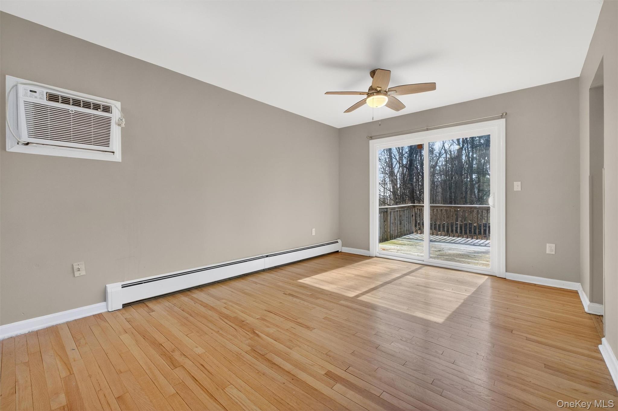 19 Split Tree Drive, New Windsor, NY 12553