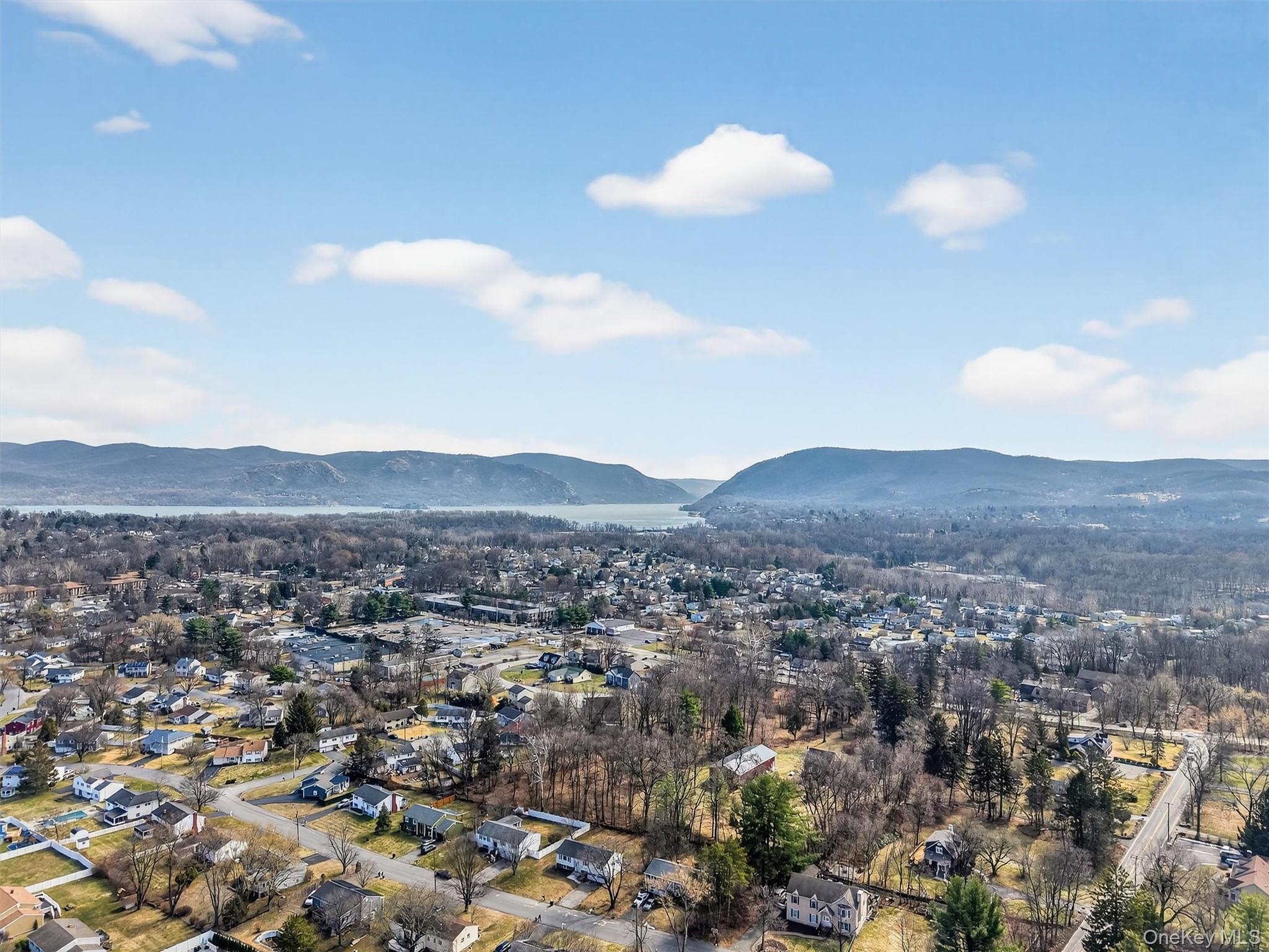 19 Split Tree Drive, New Windsor, NY 12553